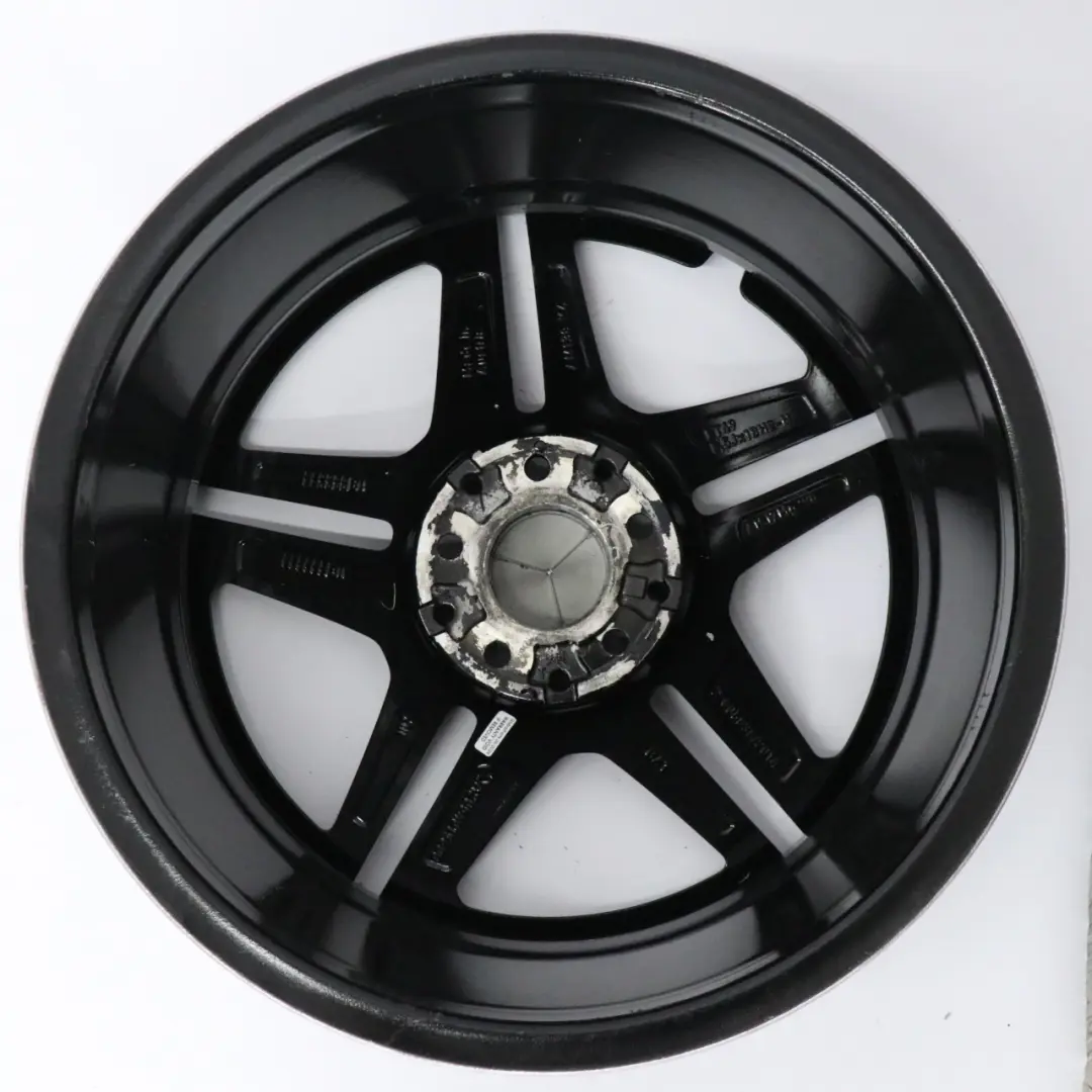 Leichtmetallfelge AMG 18" ET:49 8,5J 5 Doppelspeiche für Mercedes W205 mit Teilenummer A2054019600 Mercedes W205 Leichtmetallfelge AMG 18" ET:49 8,5J 5 Doppelspeiche - SKU A2054019600-6 - Teilenummer A2054019600