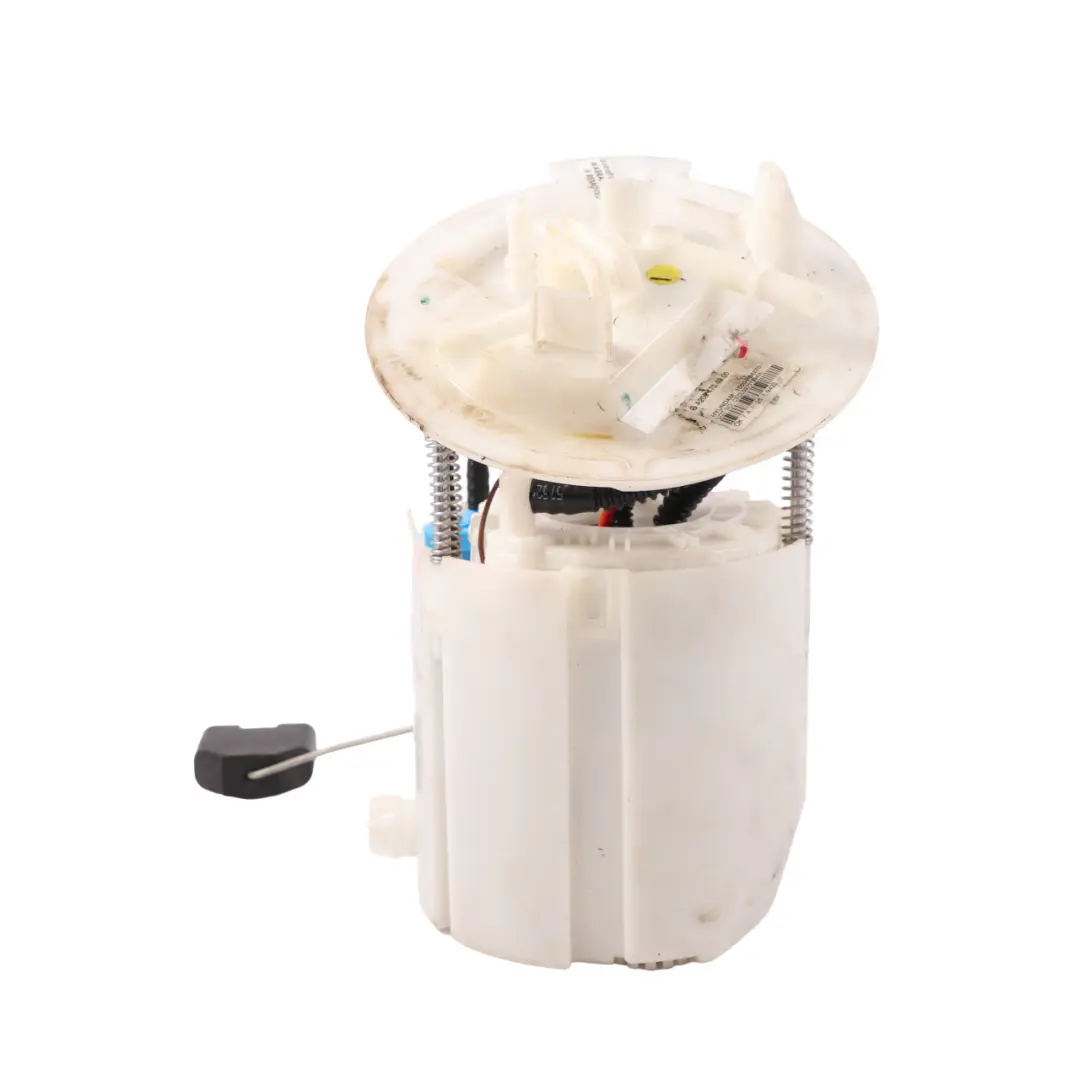 Pompa Paliwa do Mercedes W205 W213 C238 o numerze A2054704900 Mercedes W205 W213 C238 Pompa Paliwa - SKU A2054704900 - Numer Części A2054704900