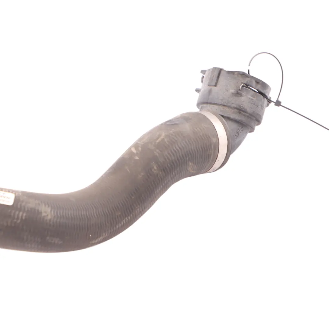 Tuyau Eau Radiateur Refroidissement Liquide Refroidissement Droit pour Mercedes W205 à propos du numéro de pièce A2055010082 Mercedes W205 Tuyau Eau Radiateur Refroidissement Liquide Refroidissement Droit - SKU A2055010082 - Numéro de pièce A2055010082