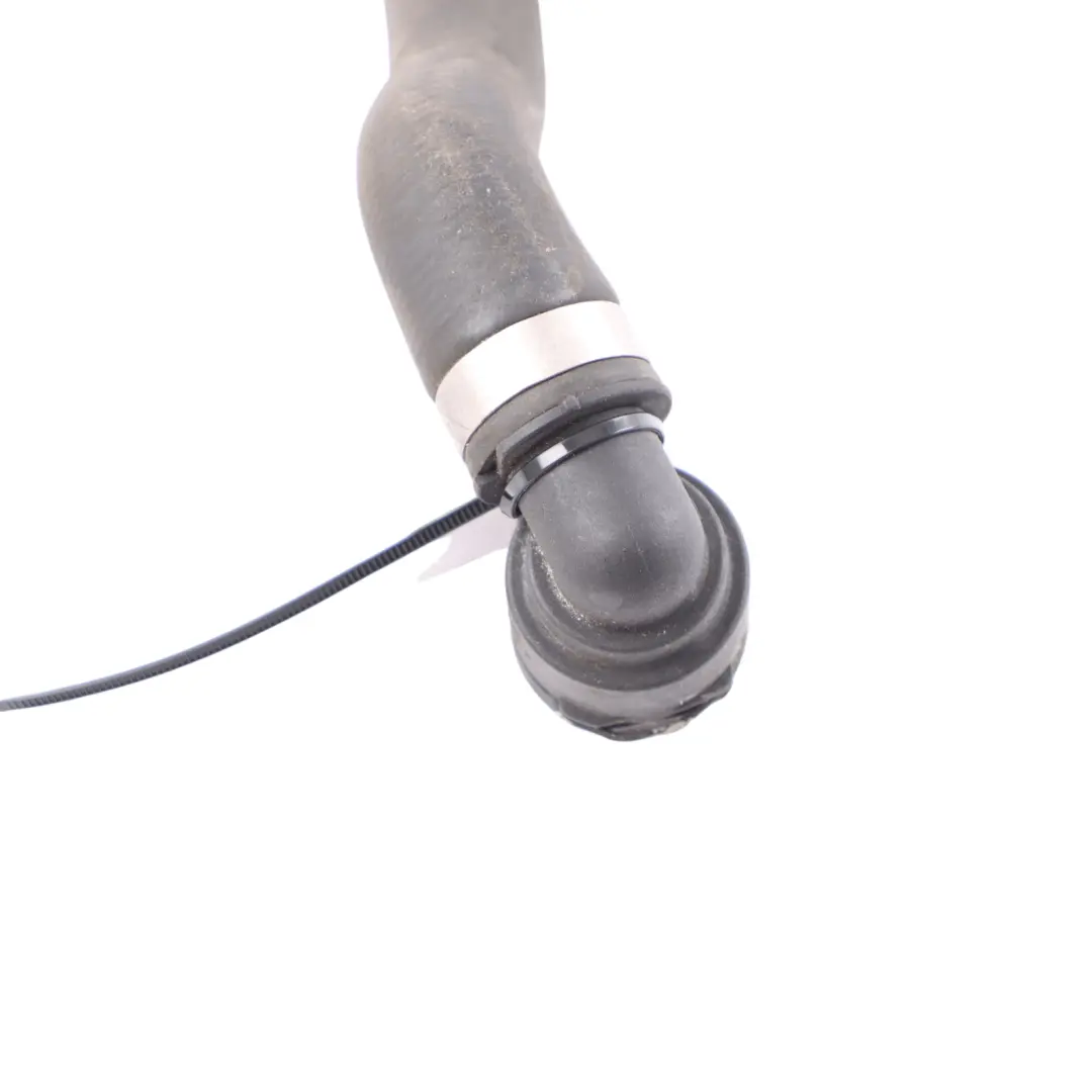 Mercedes W205 Acqua Tubo Flessibile Radiatore Raffreddamento Linea Benzina - SKU A2055011600 - Numero di parte A2055011600