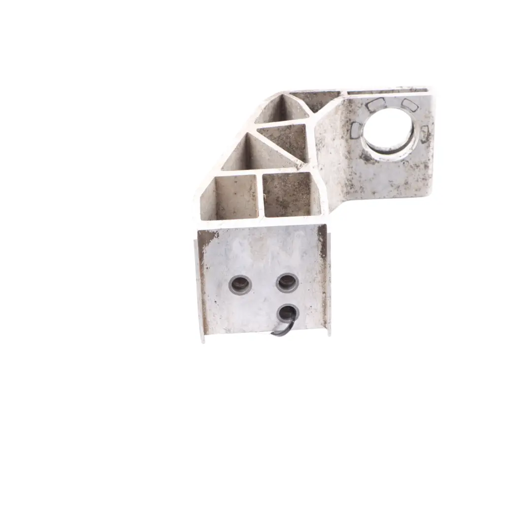 M177 Support De Radiateur Essence Fixation Gauche pour Mercedes W205 à propos du numéro de pièce A2055014120 Mercedes W205 M177 Support De Radiateur Essence Fixation Gauche - SKU A2055014120 - Numéro de pièce A2055014120