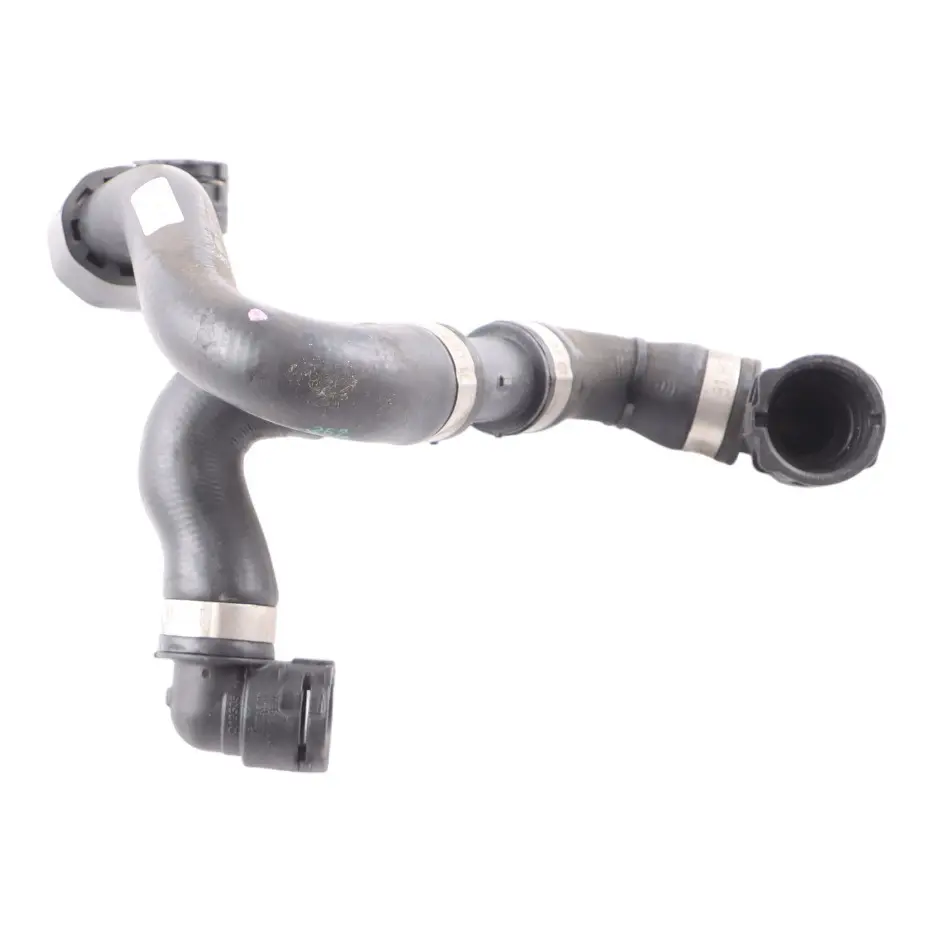 Tubo refrigerante Linea di raffreddamento trasmissione automatica per Mercedes W205 con numero di parte A2055015400 Mercedes W205 Tubo refrigerante Linea di raffreddamento trasmissione automatica - SKU A2055015400 - Numero di parte A2055015400