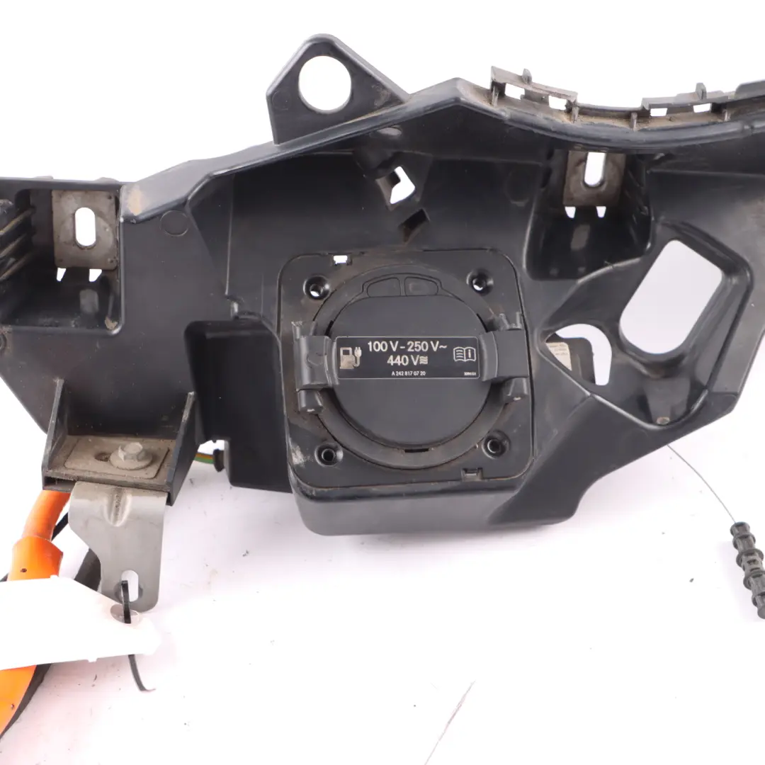 Charging Plug Socket Wiring Cable to Mercedes W205 with Part number A2055404982 Mercedes W205 Charging Plug Socket Wiring Cable - SKU A2055404982 - Part number A2055404982