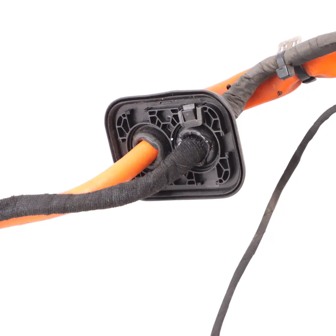 Mercedes W205 Charging Plug Socket Wiring Cable - SKU A2055404982 - Part number A2055404982