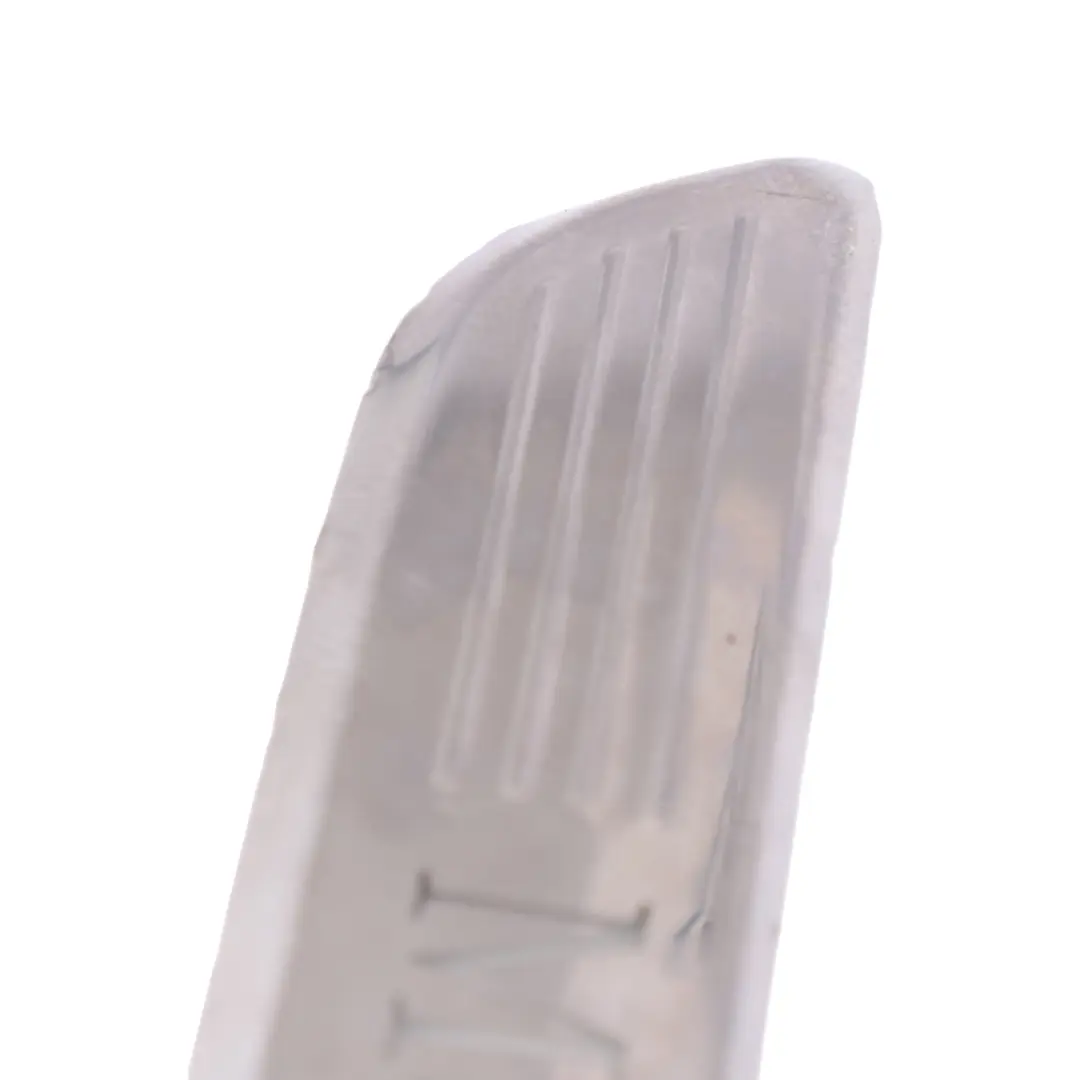  Couvercle d'entrée Mercedes W205 X253 Plaque de seuil avant gauche éclairée - SKU A2056800535-1 - Numéro de pièce A2056800535