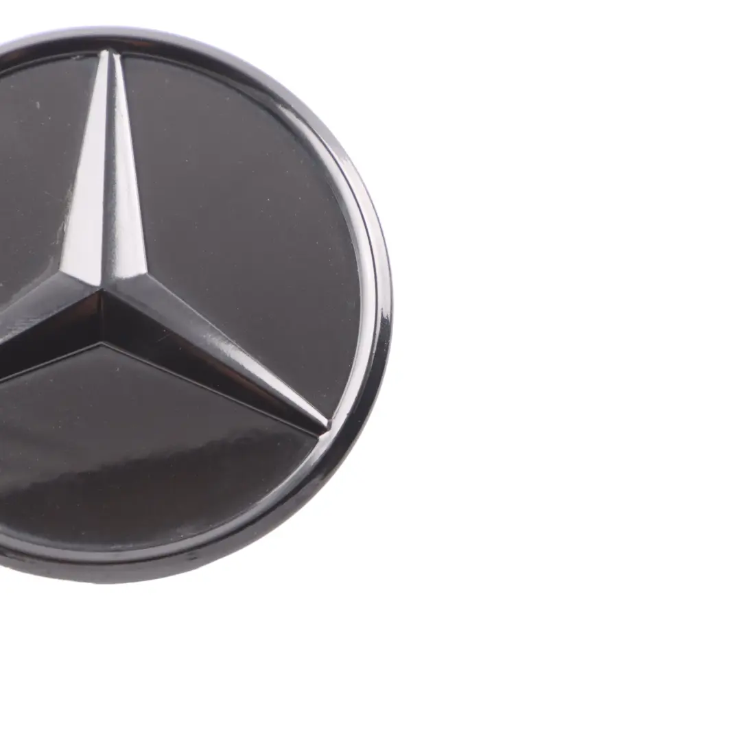 Mercedes C205 Kofferraumdeckel Heckklappe hinten Emblem Schwarz 197 - SKU A2058100018-OB1 - Teilenummer A2058100018