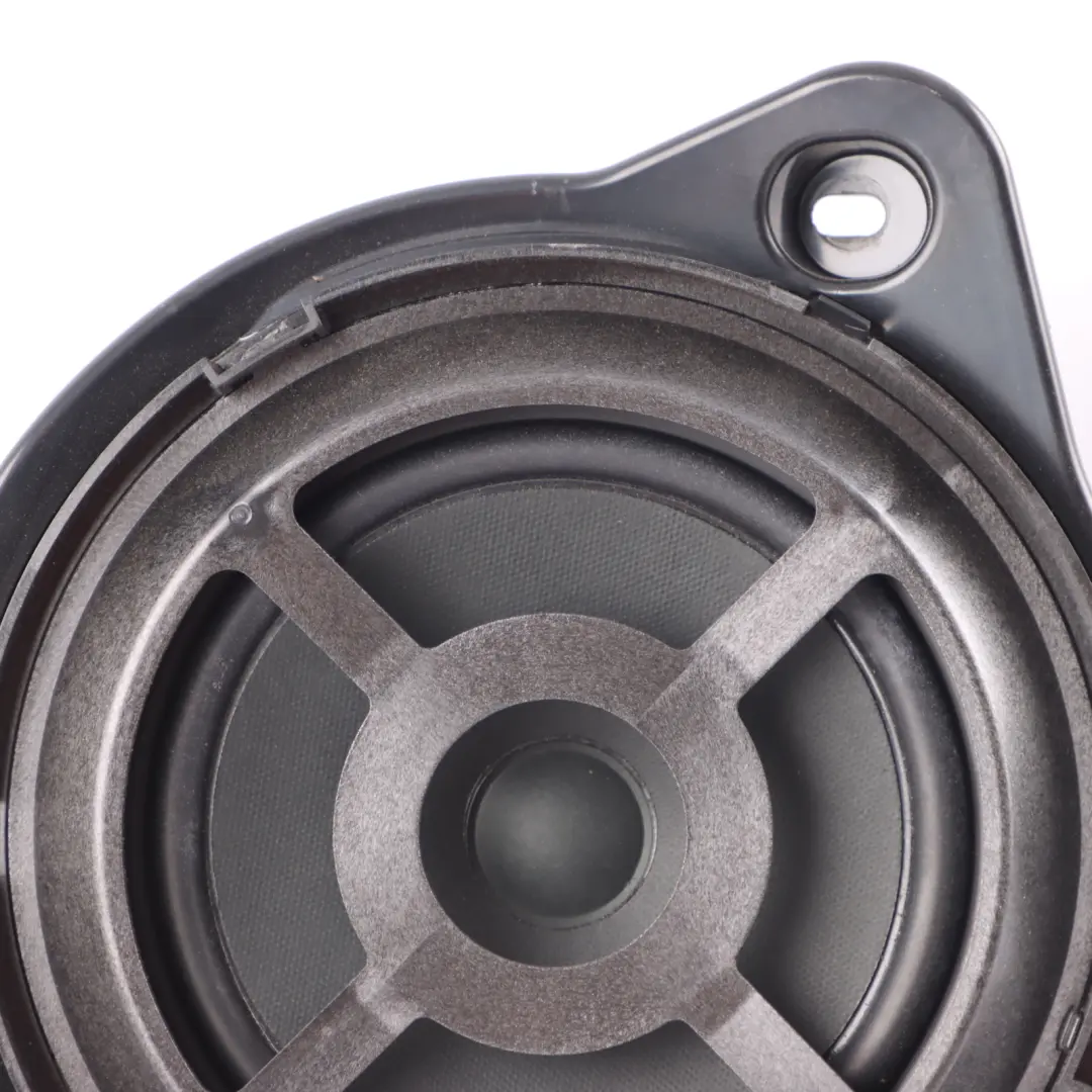 Mercedes W205 Puerta Altavoz Delantero Izquierdo Derecho Audio - SKU A2058201800 - Número de pieza A2058201800