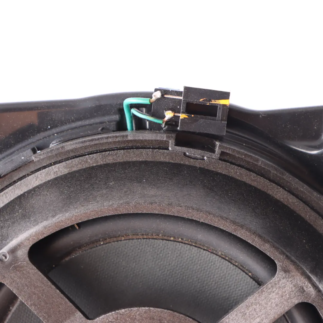 altoparlante porta anteriore sinistra destra audio per Mercedes W205 con numero di parte A2058201800 Mercedes W205 altoparlante porta anteriore sinistra destra audio - SKU A2058201800 - Numero di parte A2058201800