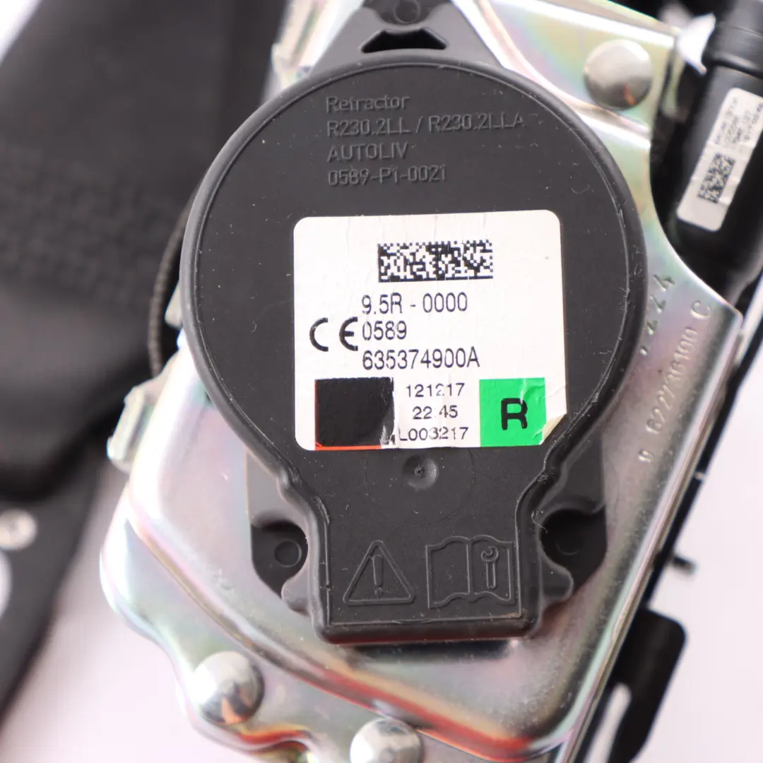 Seatbelt Front Right O/S Safety Seat Belt Black to Mercedes W205 with Part number A2058600285 Mercedes W205 Seatbelt Front Right O/S Safety Seat Belt Black - SKU A2058600285 - Part number A2058600285