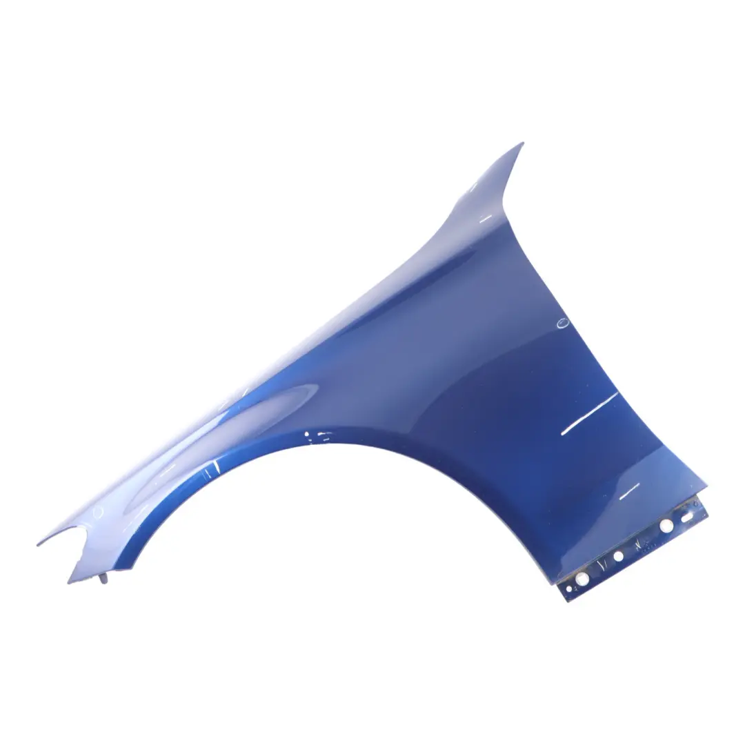 Kotflügel vorne links Seite Kotflügel Brillantblau Metallic 896 für Mercedes W205 mit Teilenummer A2058800118 Mercedes W205 Kotflügel vorne links Seite Kotflügel Brillantblau Metallic 896 - SKU A2058800118-BRB - Teilenummer A2058800118