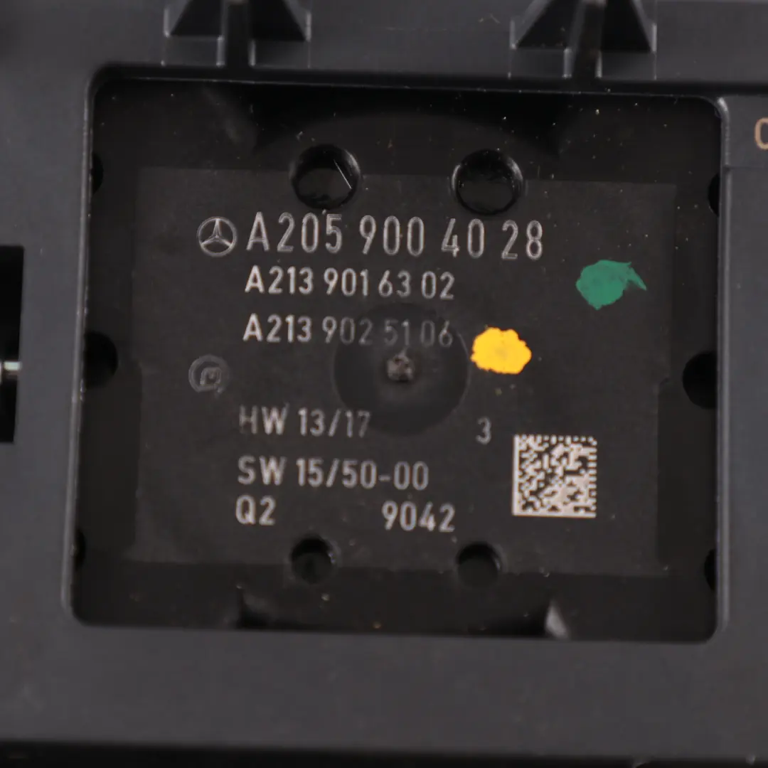 Mercedes S205 Panneau commande Audio Comand Bouton poussoir rotatif - SKU A2059004028 - Numéro de pièce A2059004028