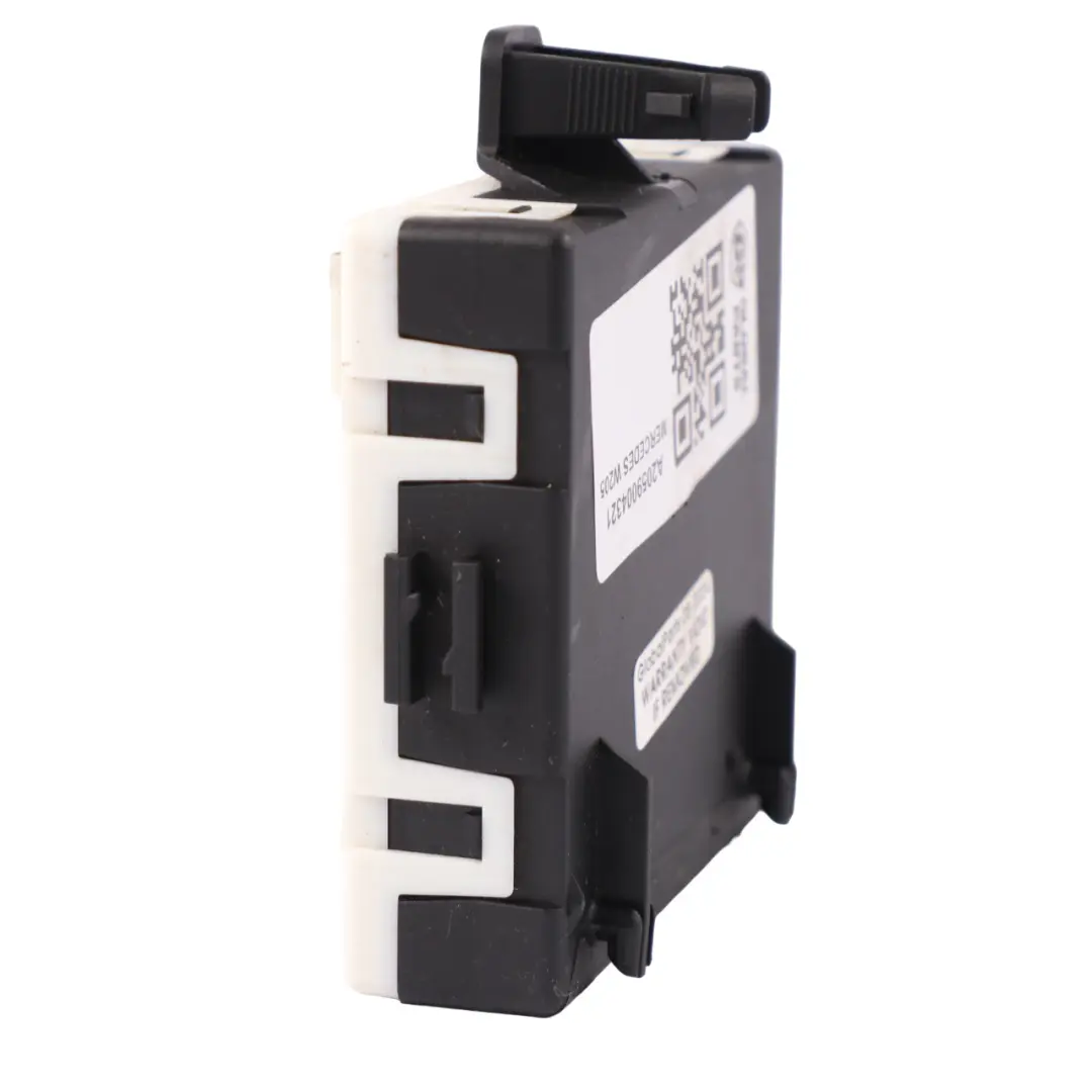 Front Right O/S Door Control Unit Module to Mercedes W205 X253 with Part number A2059004321 Mercedes W205 X253 Front Right O/S Door Control Unit Module - SKU A2059004321 - Part number A2059004321