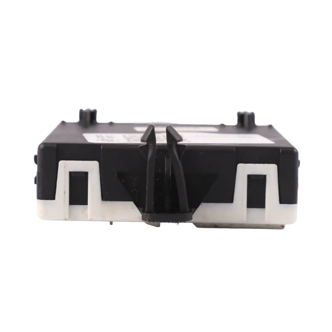 Front Right O/S Door Control Unit Module to Mercedes W205 X253 with Part number A2059004321 Mercedes W205 X253 Front Right O/S Door Control Unit Module - SKU A2059004321 - Part number A2059004321