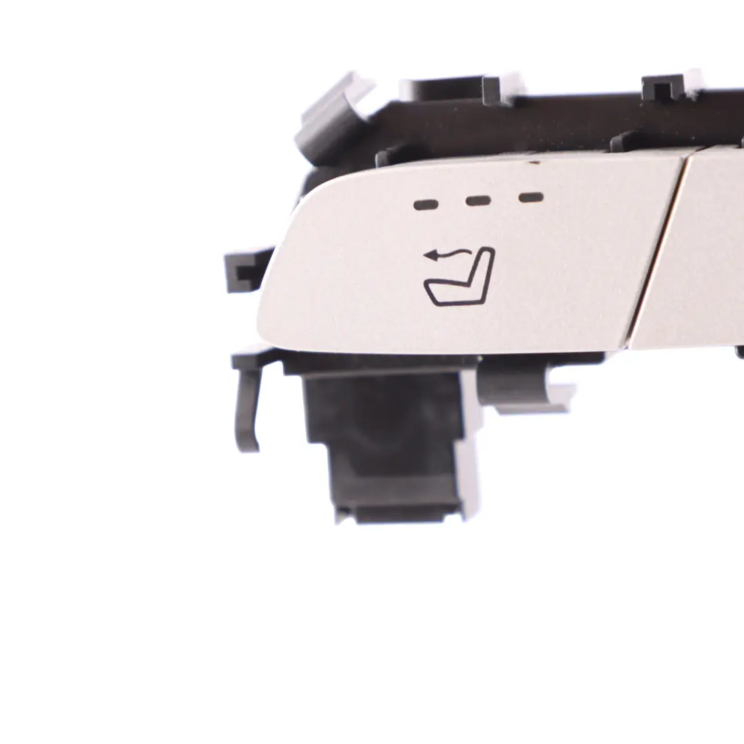 Interruptores Peligro ASR Botón Asiento Calefactable para Mercedes A205 con número de pieza A2059050604 Mercedes A205 Interruptores Peligro ASR Botón Asiento Calefactable - SKU A2059050604 - Número de pieza A2059050604