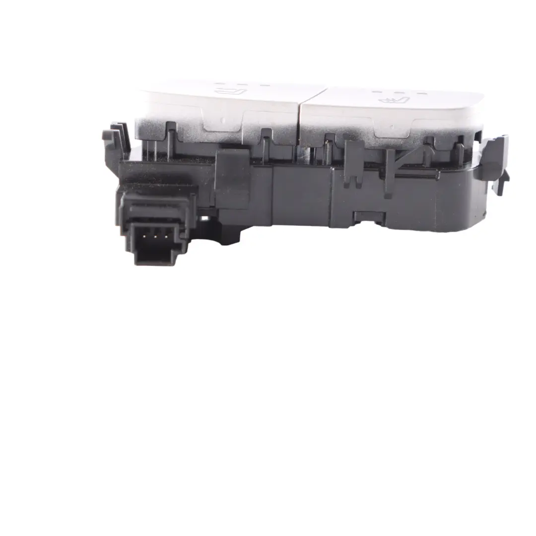 Panel Sterowania Fotela Grzania Siedzenia do Mercedes A205 o numerze A2059050604 Mercedes A205 Panel Sterowania Fotela Grzania Siedzenia - SKU A2059050604 - Numer Części A2059050604
