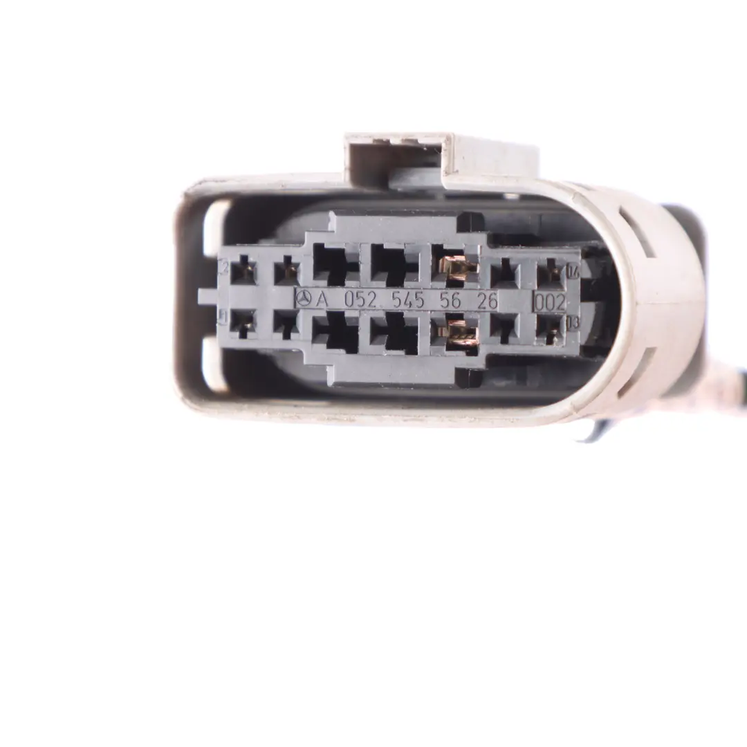 Head Light Lamp Socket Cable Wiring Harness Loom Plug A0525455626 to Mercedes W205 with Part number A2059065804 Mercedes W205 Head Light Lamp Socket Cable Wiring Harness Loom Plug A0525455626 - SKU A2059065804-2 - Part number A2059065804