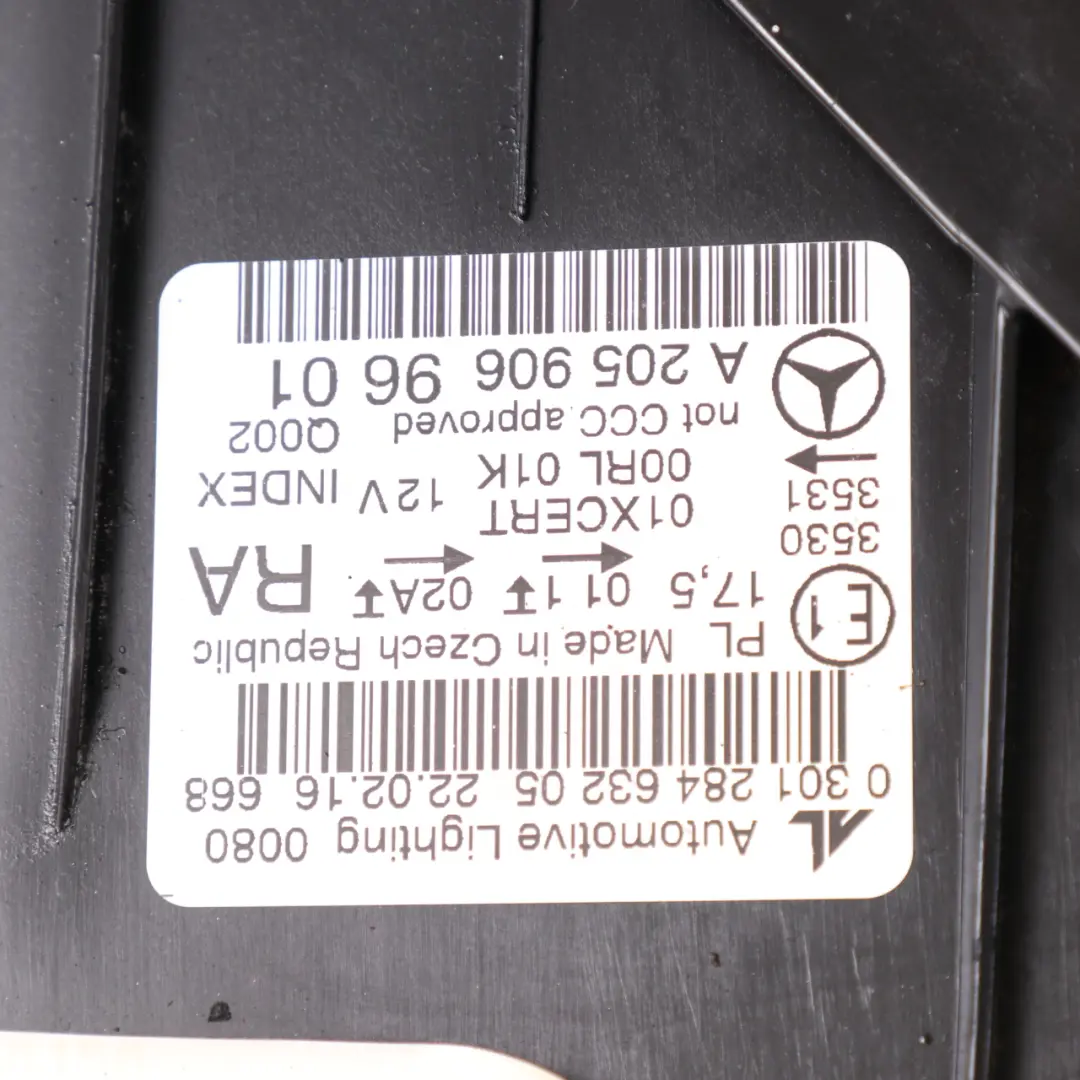 Head Light Lamp Unit Front Right O/S Dynamic LED to Mercedes W205 with Part number A2059068202 Mercedes W205 Head Light Lamp Unit Front Right O/S Dynamic LED - SKU rhd-A2059068202 - Part number A2059068202