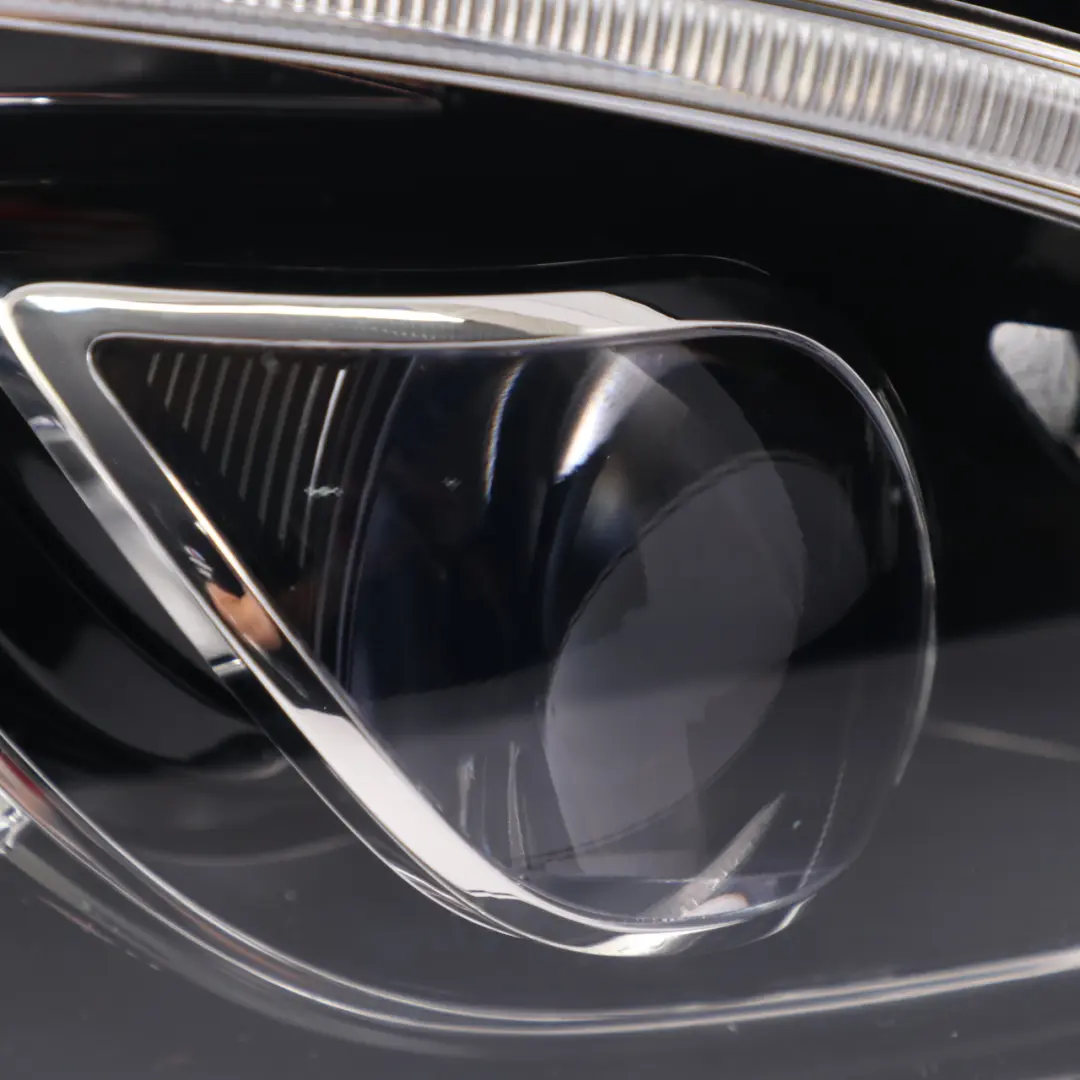 Head Light Lamp Unit Front Right O/S Dynamic LED to Mercedes W205 with Part number A2059068202 Mercedes W205 Head Light Lamp Unit Front Right O/S Dynamic LED - SKU rhd-A2059068202 - Part number A2059068202