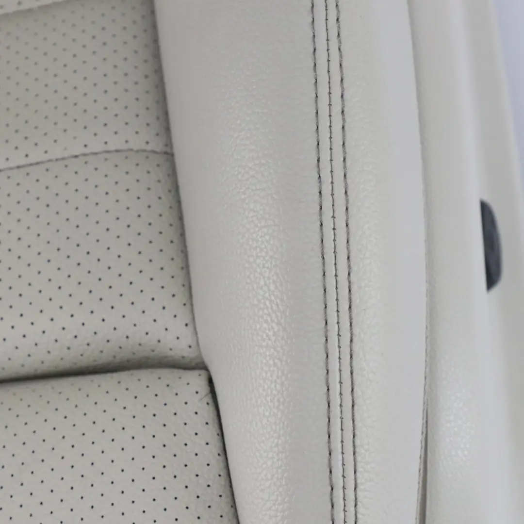 Mercedes C205 Asiento Delantero Izquierdo Calefaccionado Memoria Cuero Gris - SKU A2059104502-5 - Número de pieza A2059104502