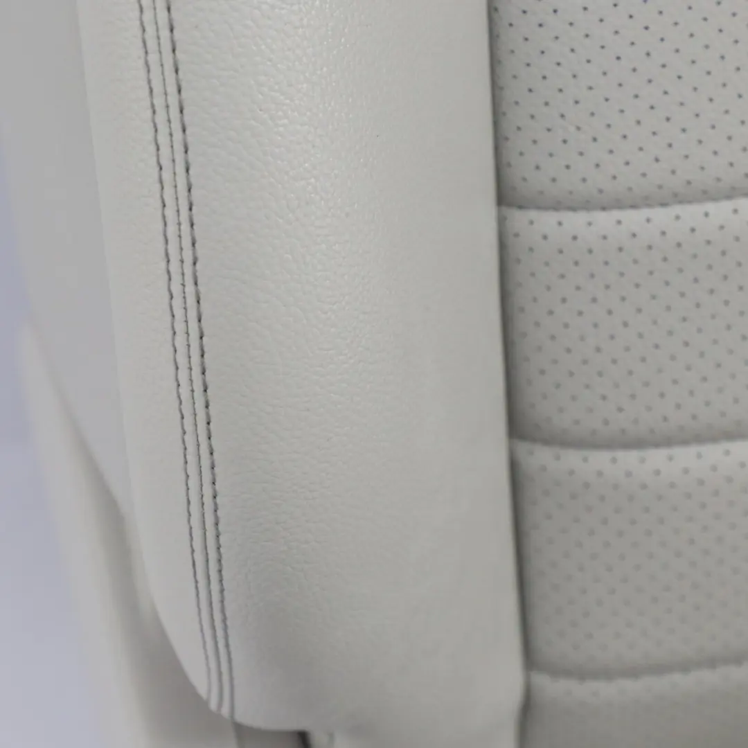 Siège Avant Gauche Chauffant Electrique Mémoire Imiation Cuir Gris pour Mercedes C205 à propos du numéro de pièce A2059104502 Mercedes C205 Siège Avant Gauche Chauffant Electrique Mémoire Imiation Cuir Gris - SKU A2059104502-5 - Numéro de pièce A2059104502