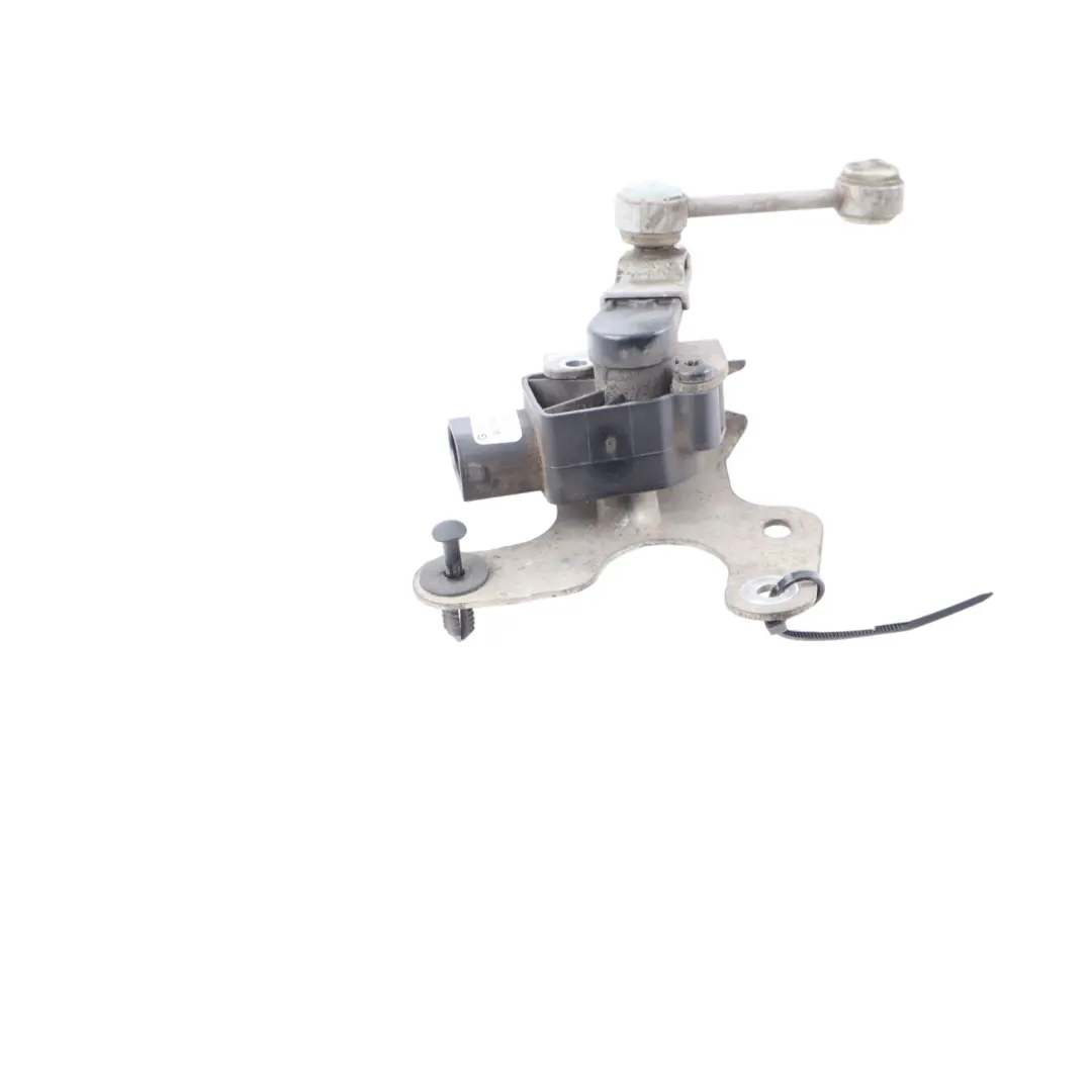 W207 W212 Axle Turning Angle Sensor Rear Righ O/S to Mercedes W204 with Part number A2075400817 Mercedes W204 W207 W212 Axle Turning Angle Sensor Rear Righ O/S - SKU A2075400817 - Part number A2075400817