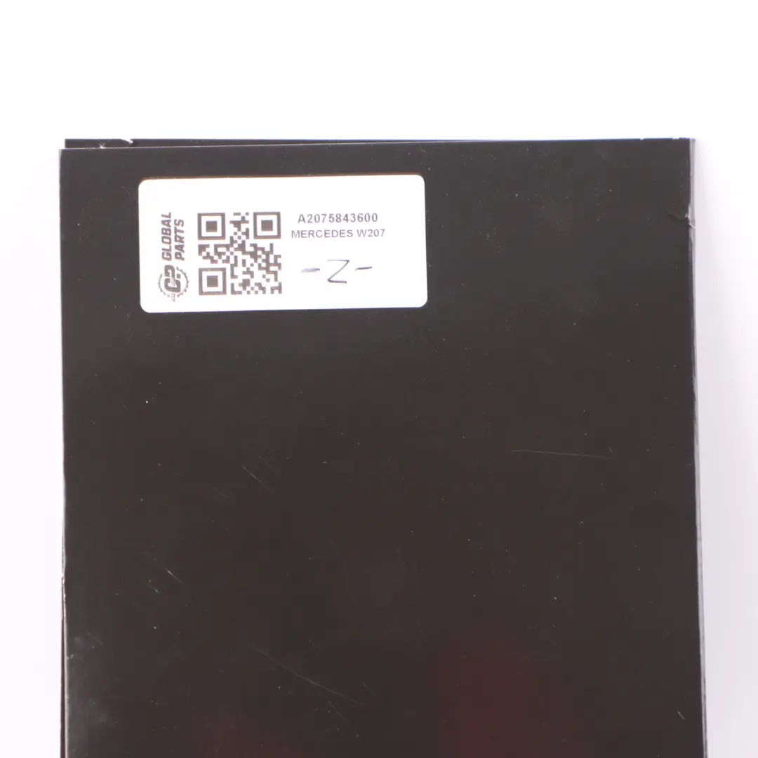 Mercedes C207 E Class CD Digital Owner's Manual Handbook - SKU A2075843600 - Part number A2075843600