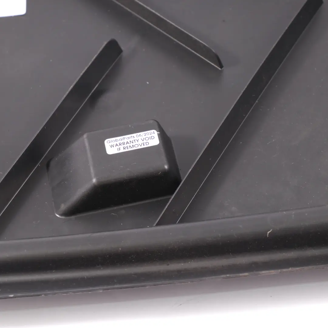 Mercedes C207 Coupe Cubierta silenciador Panel bajos trasero derecho - SKU A2076100008 - Número de pieza A2076100008