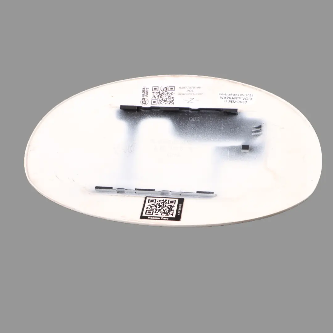 Mercedes W207 C207 Fuel Filler Flap Cover Cap Polar White - 149 - SKU A2077570106-POL - Part number A2077570106