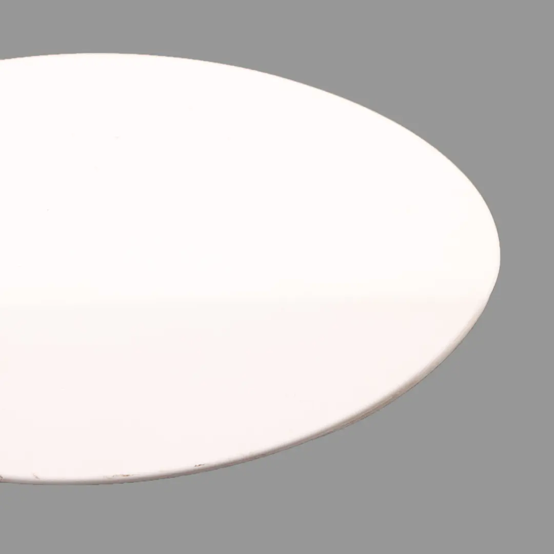 W207 C207 Coperchio Sportello Rifornimento Carburante Bianco Polare-149 per Mercedes con numero di parte A2077570106 Mercedes W207 C207 Coperchio Sportello Rifornimento Carburante Bianco Polare-149 - SKU A2077570106-POL - Numero di parte A2077570106