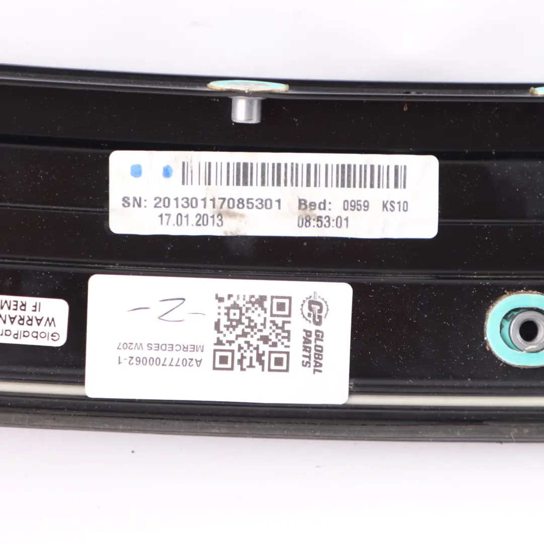 Mercedes A207 W207 Trim tetto convertibile Deflettore aria - SKU A2077700062-1 - Numero di parte A2077700062