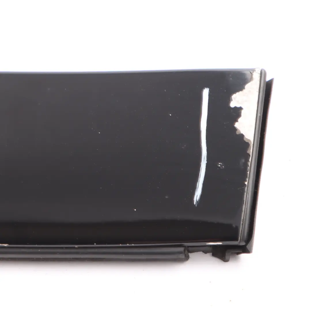 Mercedes A207 W207 Trim tetto convertibile Deflettore aria - SKU A2077700062-1 - Numero di parte A2077700062