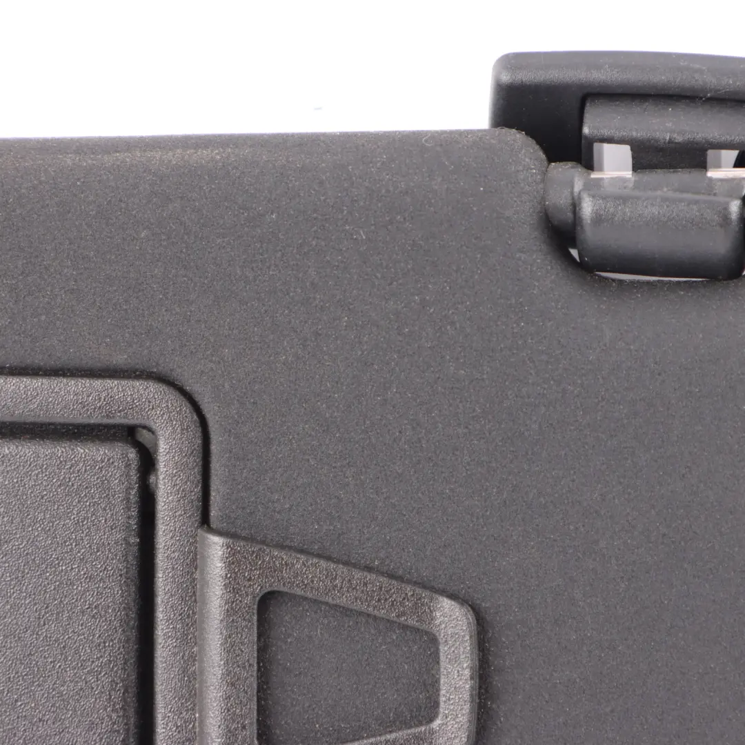 W207 Cabrio A207 Cache pare-soleil gauche noir pour Mercedes E à propos du numéro de pièce A2078100710 Mercedes E W207 Cabrio A207 Cache pare-soleil gauche noir - SKU A2078100710 - Numéro de pièce A2078100710