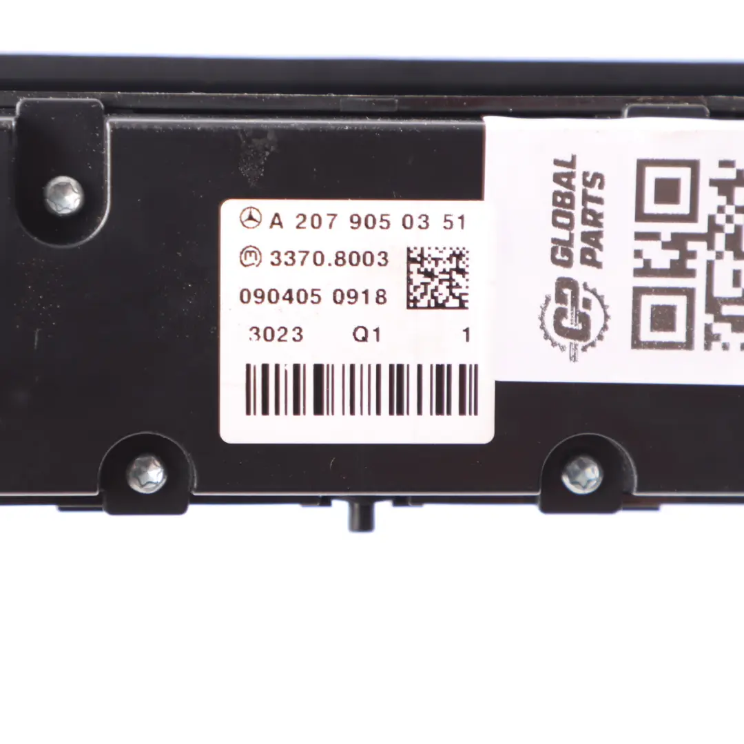 Mercedes A207 Kabriolet Przełącznik Podgrzewacz Fotela ECO PDC - SKU A2079050351 - Numer Części A2079050351