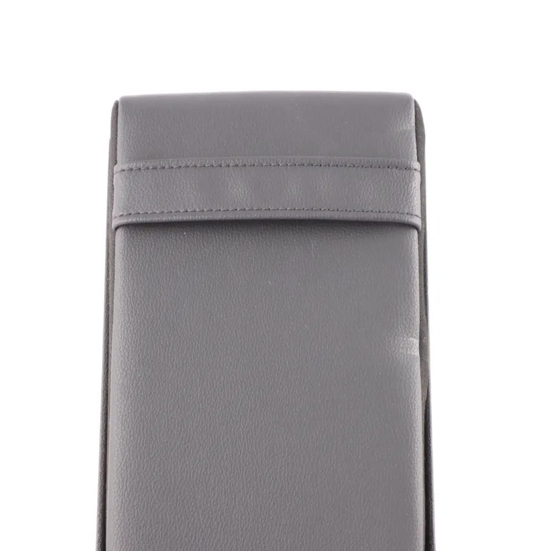 Carte De Porte Accoudoir Arrière Cuir Noir pour Mercedes A207 Cabriolet à propos du numéro de pièce A2079700430 Mercedes A207 Cabriolet Carte De Porte Accoudoir Arrière Cuir Noir - SKU A2079700430 - Numéro de pièce A2079700430