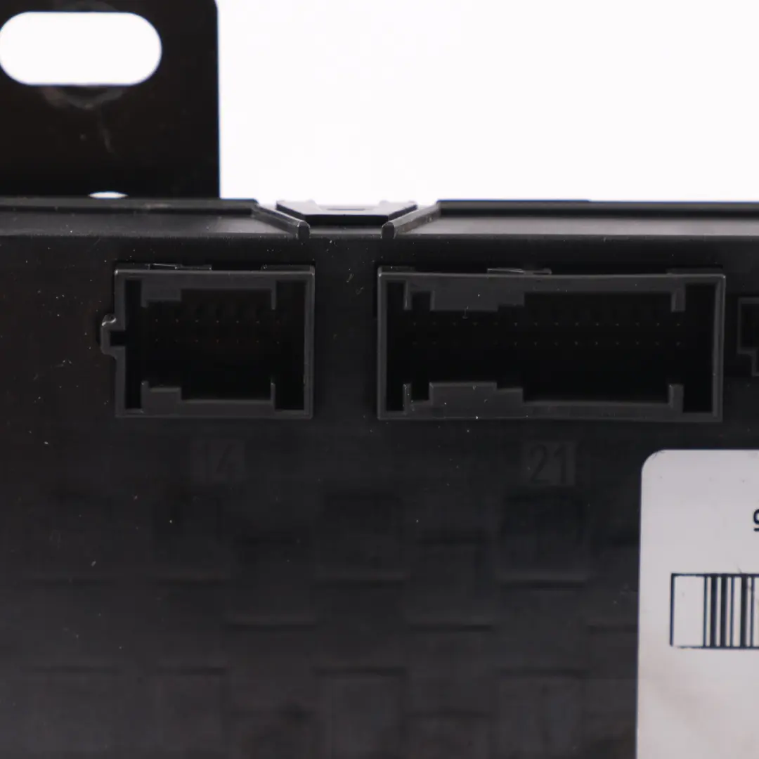 Scatola dei fusibili Modulo di controllo SAM dei relè per Mercedes A209 con numero di parte A2095451701 Mercedes A209 Scatola dei fusibili Modulo di controllo SAM dei relè - SKU A2095451701 - Numero di parte A2095451701