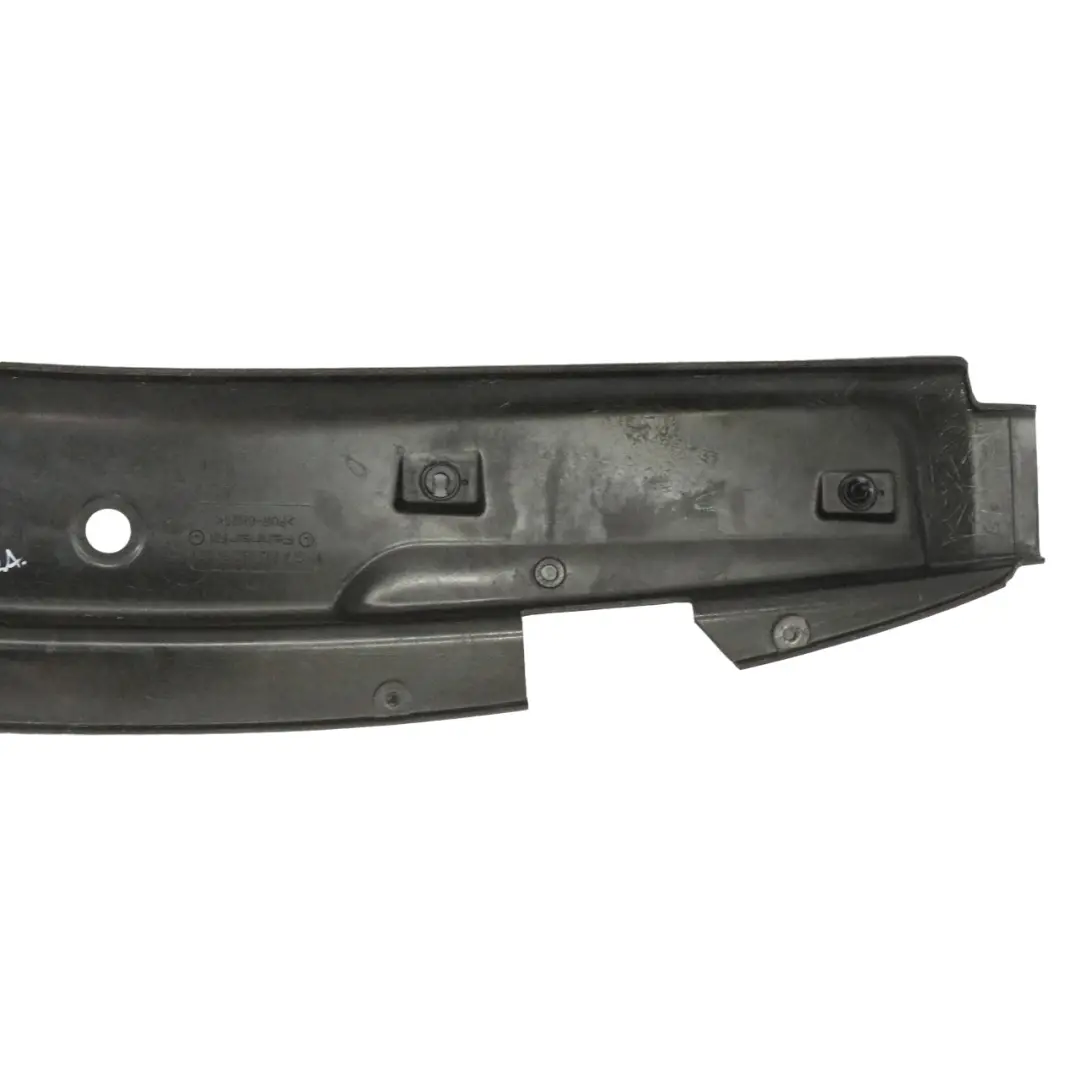 CLK200 A209 Cabrio Osłona Podsufitki Listwa Przednia Czarna do Mercedes o numerze A2096905425 Mercedes CLK200 A209 Cabrio Osłona Podsufitki Listwa Przednia Czarna - SKU A2096905425-1 - Numer Części A2096905425