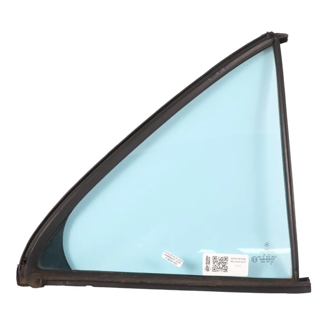 Vetro Porta Fissa Posteriore Destra Assorbimento Calore Blu per Mercedes W210 con numero di parte A2107351009 Mercedes W210 Vetro Porta Fissa Posteriore Destra Assorbimento Calore Blu - SKU A2107351009 - Numero di parte A2107351009