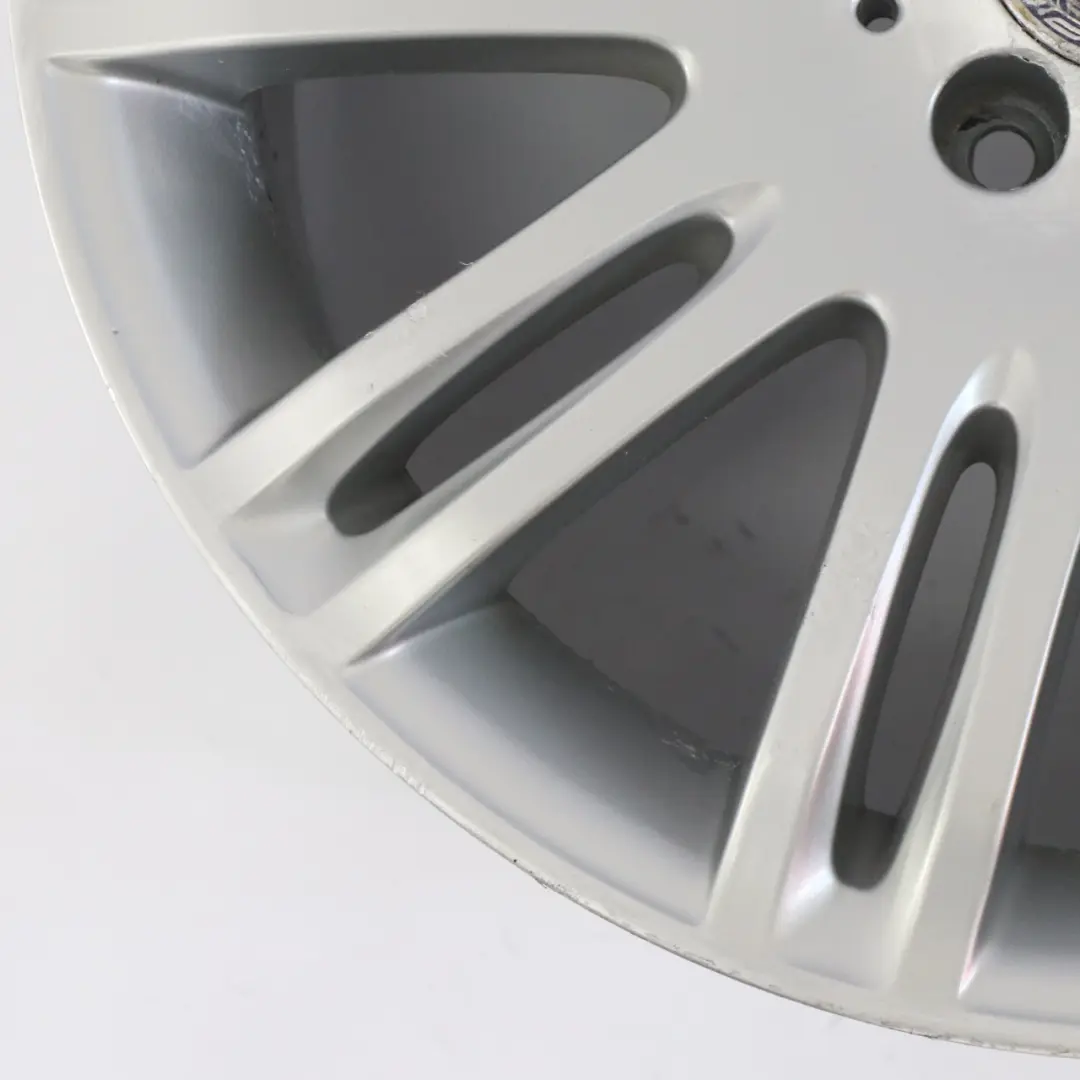 Leichtmetallfelge 18" 9J ET:39 10 Doppelspeiche für Mercedes W211 mit Teilenummer A2114015402 Mercedes W211 Leichtmetallfelge 18" 9J ET:39 10 Doppelspeiche - SKU A2114015402-1 - Teilenummer A2114015402