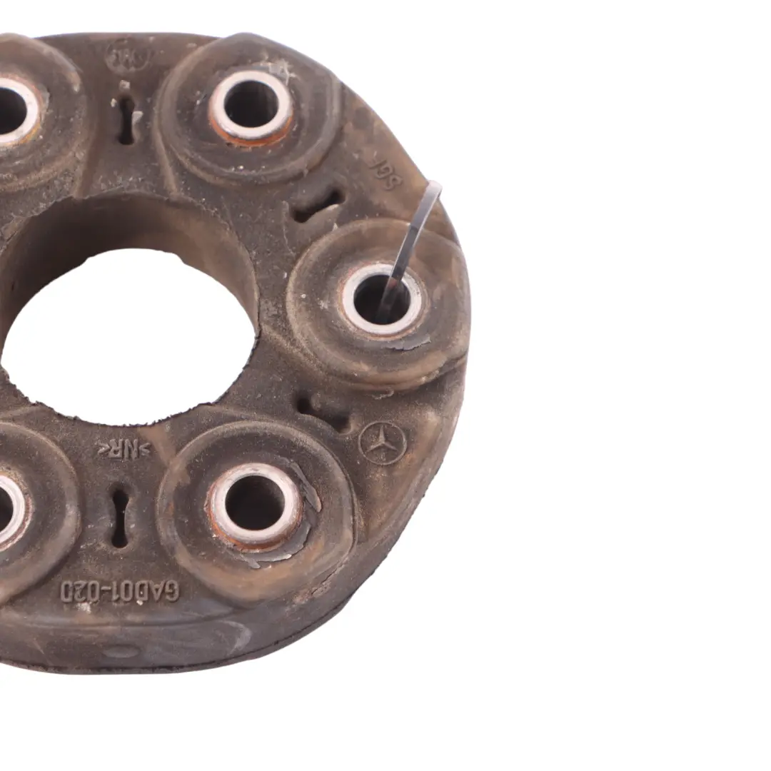 Eje de hélice Junta Disco Trasero Goma para Mercedes R172 con número de pieza A2114110115 Mercedes R172 Eje de hélice Junta Disco Trasero Goma - SKU A2114110115 - Número de pieza A2114110115