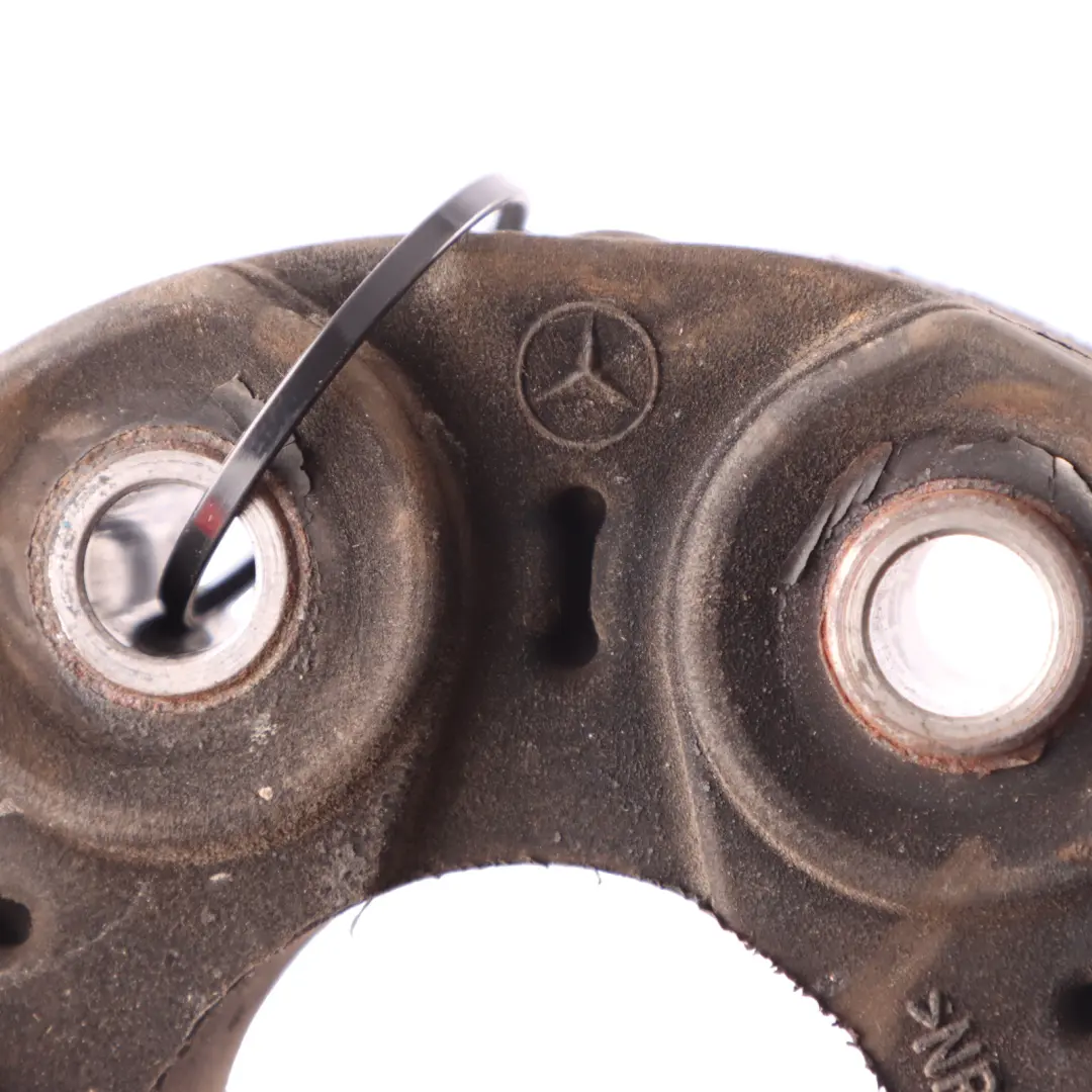 Eje de hélice Junta Disco Trasero Goma para Mercedes R172 con número de pieza A2114110115 Mercedes R172 Eje de hélice Junta Disco Trasero Goma - SKU A2114110115 - Número de pieza A2114110115