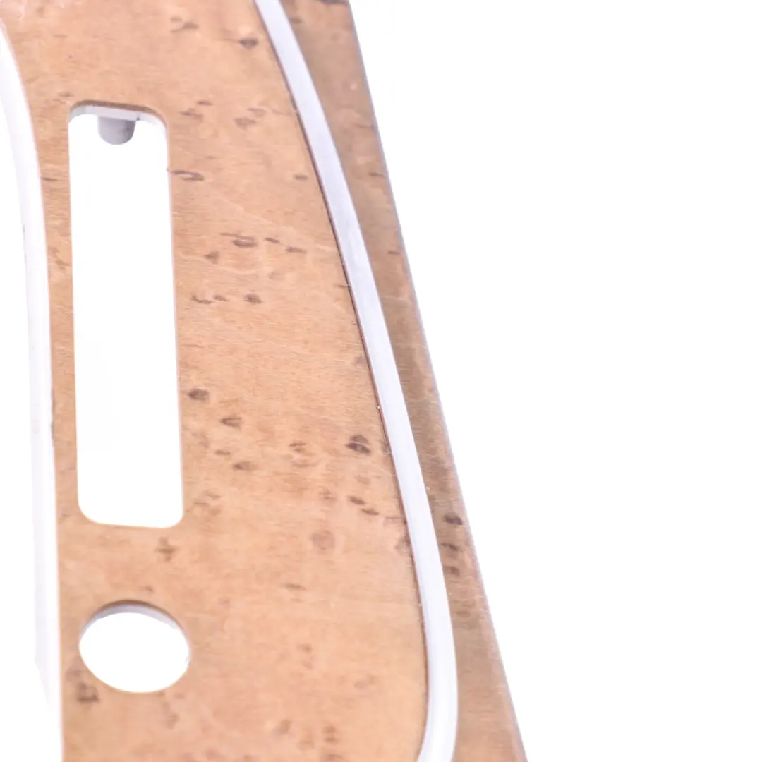 Couvercle de sélecteur de vitesse automatique en bois pour Mercedes W211 à propos du numéro de pièce A2116808136 Mercedes W211 Couvercle de sélecteur de vitesse automatique en bois - SKU A2116808136-1 - Numéro de pièce A2116808136