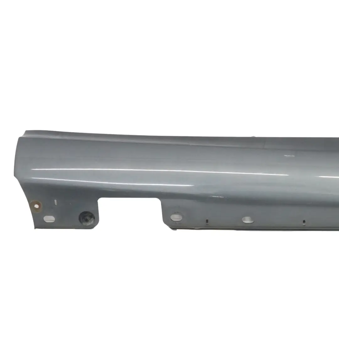 Mercedes W211 Embellecedor de umbral lateral derecho Flint Grey Metallic - 368 - SKU A2116980454-FLG - Número de pieza A2116980454