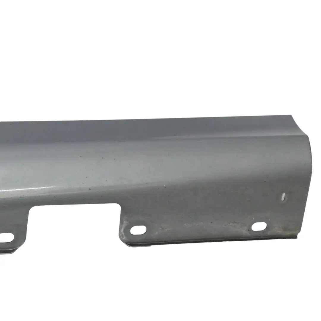 Mercedes W211 Embellecedor de umbral lateral derecho Flint Grey Metallic - 368 - SKU A2116980454-FLG - Número de pieza A2116980454