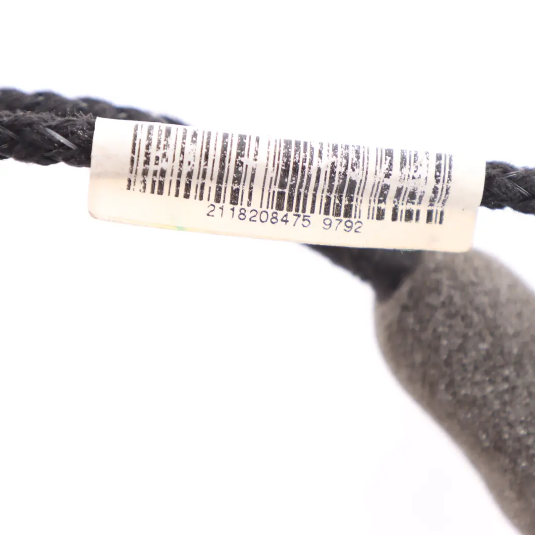 Mercedes W211 W212 W219 antenne de toit - SKU A2118208475 - Numéro de pièce A2118208475