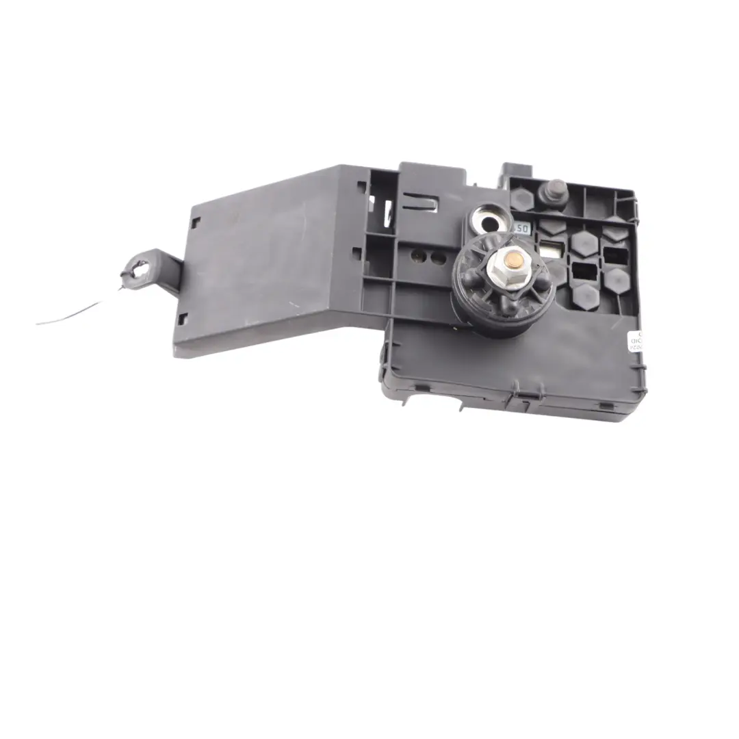 Prefuse Fuse Distribution Box Electric Unit Front to Mercedes W211 C219 with Part number A2119820302 Mercedes W211 C219 Prefuse Fuse Distribution Box Electric Unit Front - SKU A2119820302 - Part number A2119820302