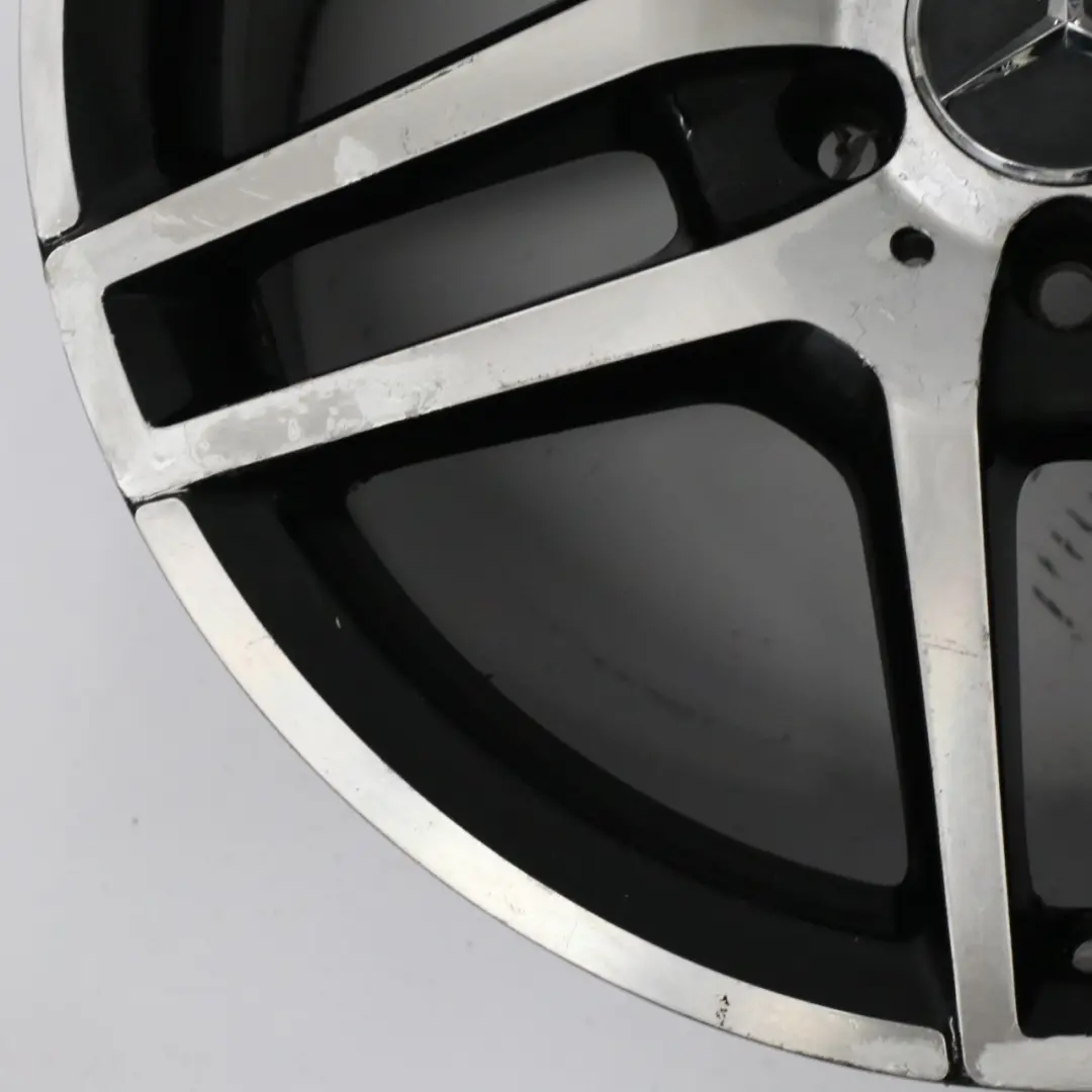 Roue arrière Jante alliage 18" ET:54 9J pour Mercedes W212 AMG à propos du numéro de pièce A2124010400 Mercedes W212 AMG Roue arrière Jante alliage 18" ET:54 9J - SKU A2124010400-1 - Numéro de pièce A2124010400