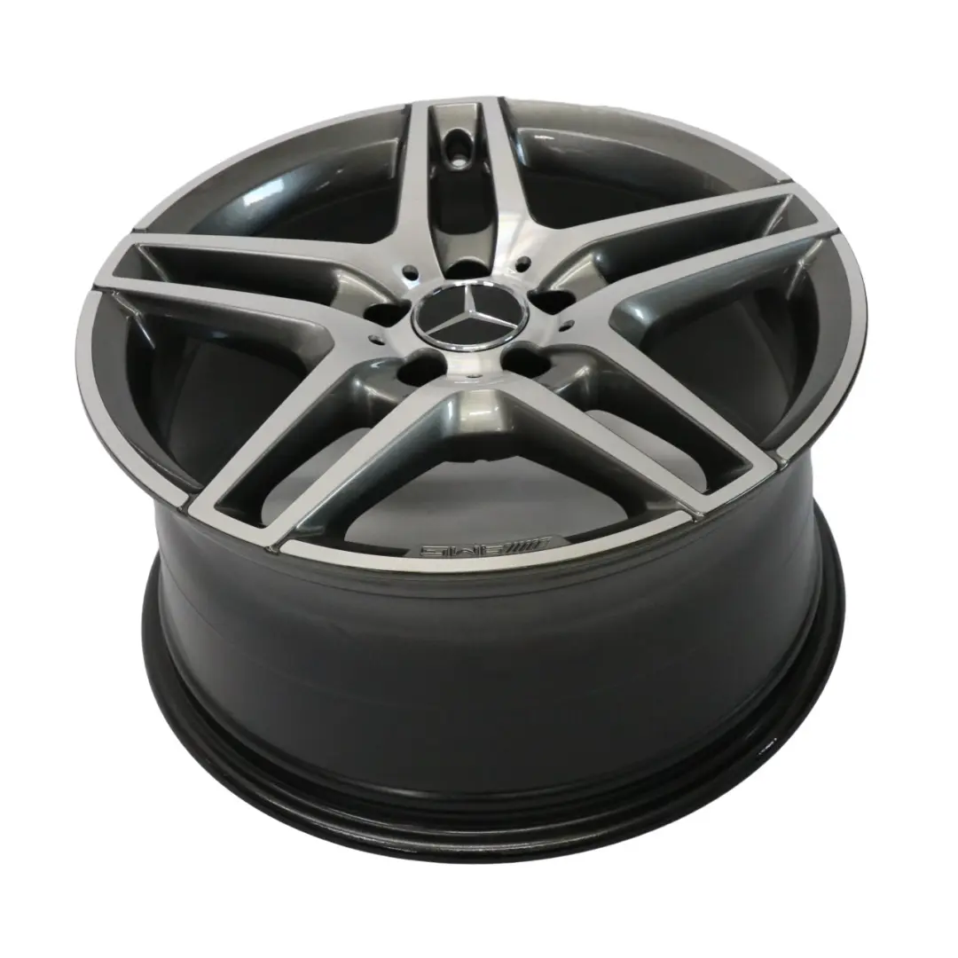 Hinterradfelge 5-Doppelspeiche 18" ET:54 9J für Mercedes W212 AMG mit Teilenummer A2124010400 Mercedes W212 AMG Hinterradfelge 5-Doppelspeiche 18" ET:54 9J - SKU A2124010400 - Teilenummer A2124010400