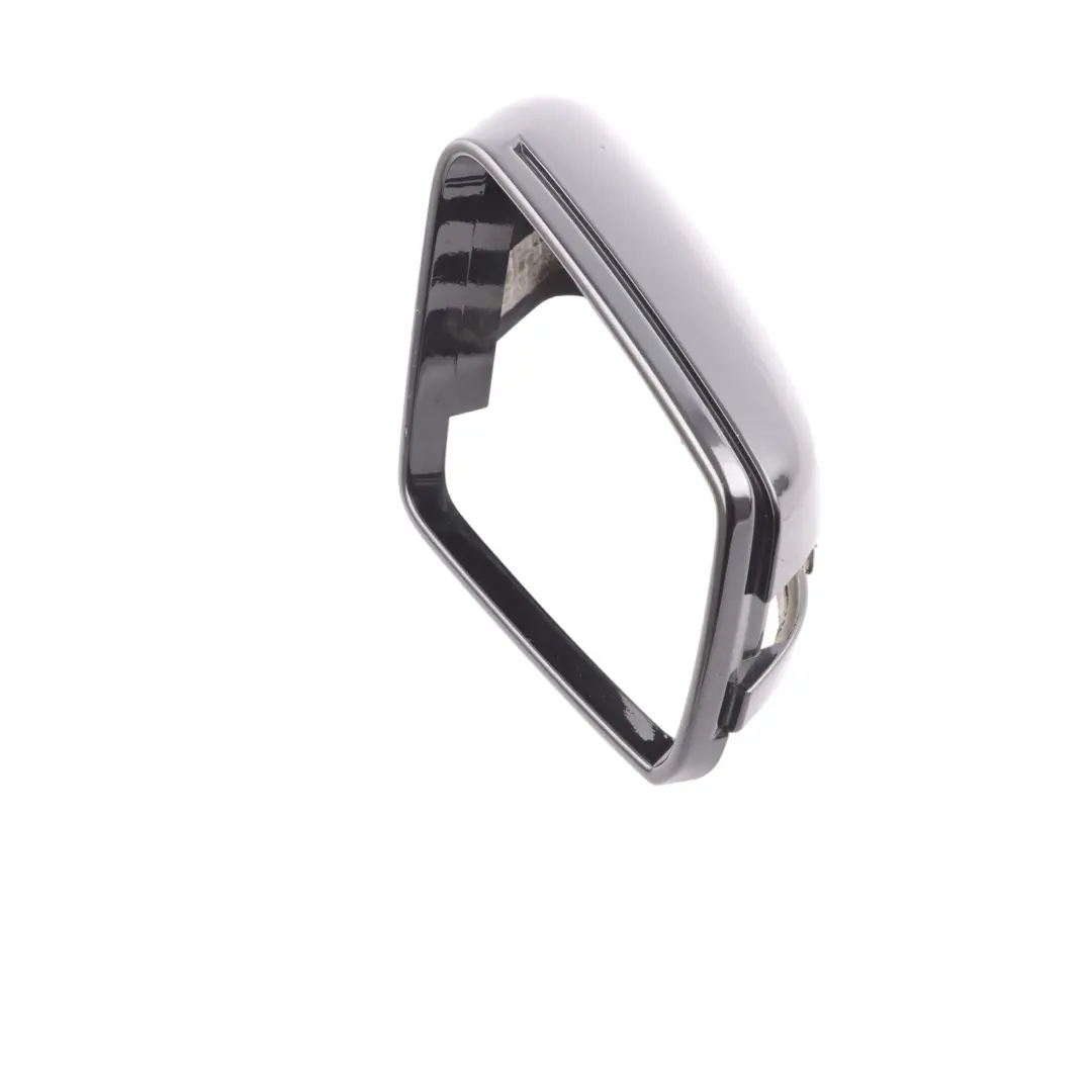 Panneau d'habillage Rétroviseur Droit Noir Obsidien - 197 pour Mercedes W204 W212 à propos du numéro de pièce A2128106000 Mercedes W204 W212 Panneau d'habillage Rétroviseur Droit Noir Obsidien - 197 - SKU A2128106000-OB - Numéro de pièce A2128106000