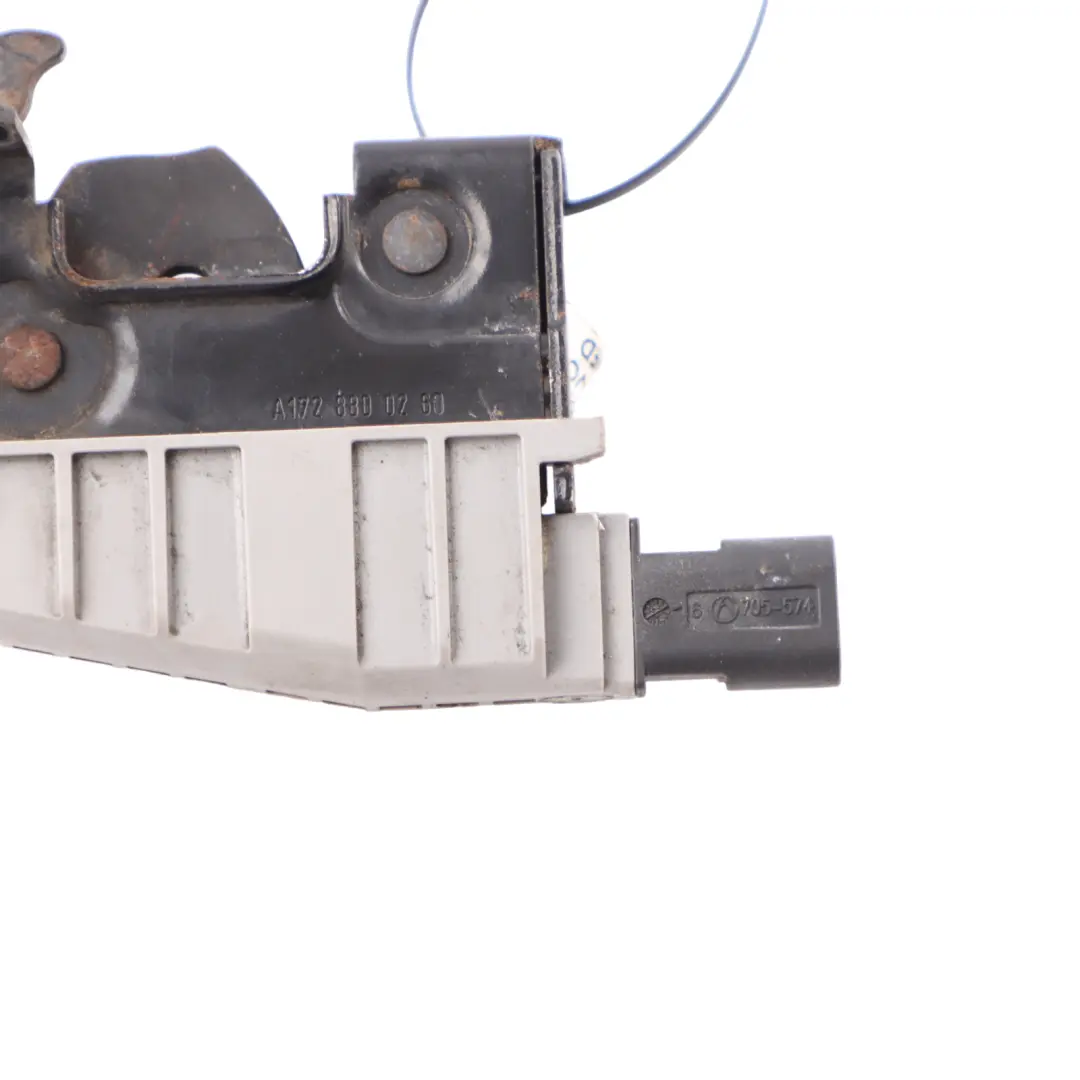 Capot moteur Couvercle de capot verrouillé pour Mercedes SLK R172 R231 à propos du numéro de pièce A1728800260 Mercedes SLK R172 R231 Capot moteur Couvercle de capot verrouillé - SKU A1728800260-1 - Numéro de pièce A1728800260