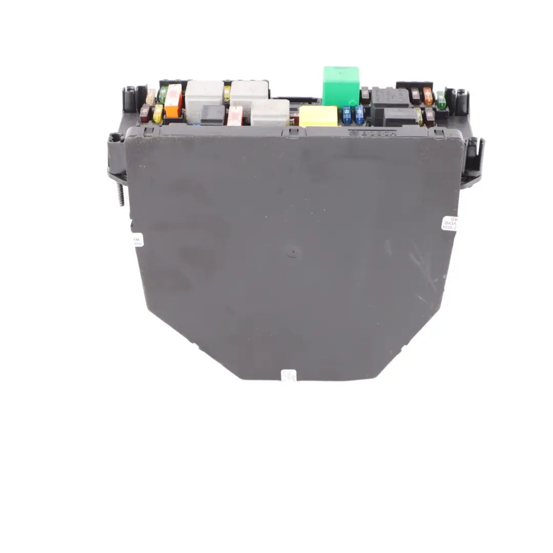 C200 Fuse Box Front SAM Control Module Relay Box to Mercedes W204 with Part number A2129008207 Mercedes W204 C200 Fuse Box Front SAM Control Module Relay Box - SKU A2129008207 - Part number A2129008207